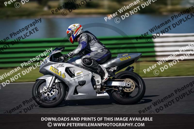 enduro digital images;event digital images;eventdigitalimages;mallory park;mallory park photographs;mallory park trackday;mallory park trackday photographs;no limits trackdays;peter wileman photography;racing digital images;trackday digital images;trackday photos